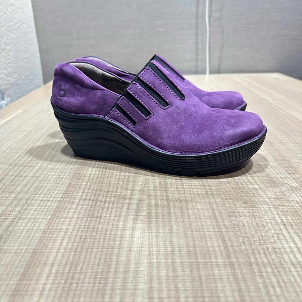 NWOB Bionics Purple Leather Wedge Shoe size 8 - Picture 4 of 8